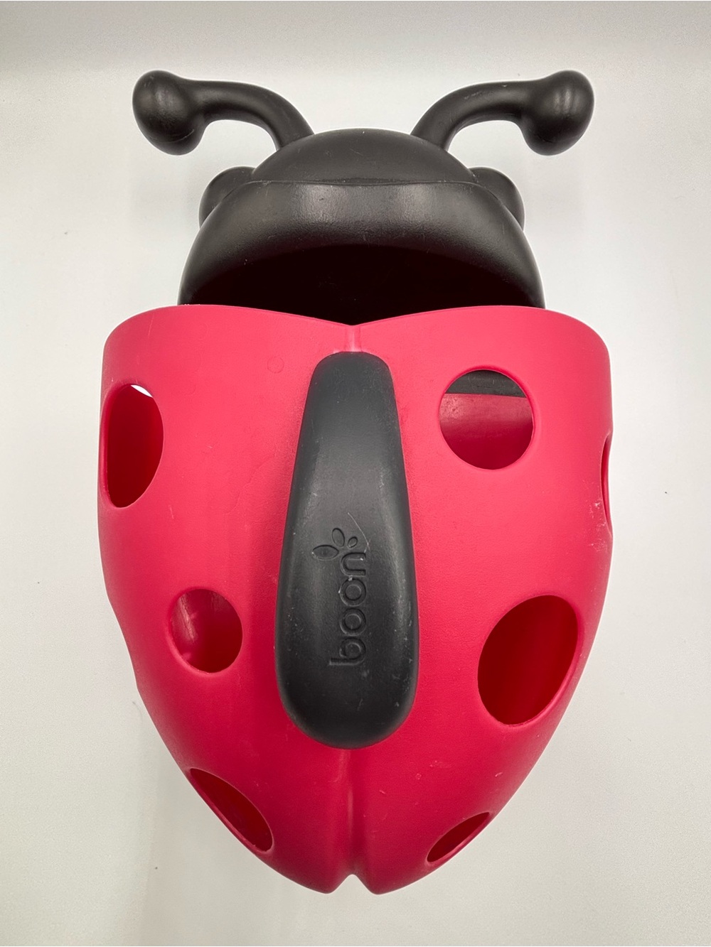 Boon Red/Black Lady Bug Pod Kids Bath Toy Scoop Drain Storage Wall Mounted